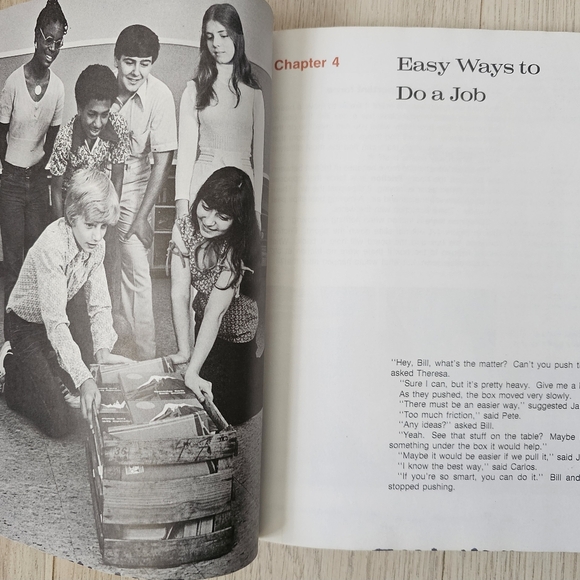 Vintage 70's Science Textbook - Picture 9 of 10